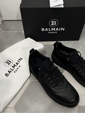 - BALMAIN BLACK B-SKATE LOW SNEAKERS